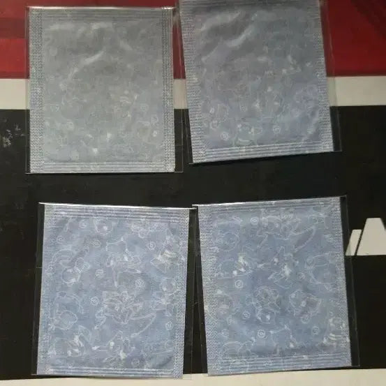 [BUNJANG] Pokemon Sticker 1st Generation Mew &amp; Mewtwo Sealed 4-Piece Set / 포켓몬 띠부씰 1세대 뮤뮤츠 미개봉4종세트