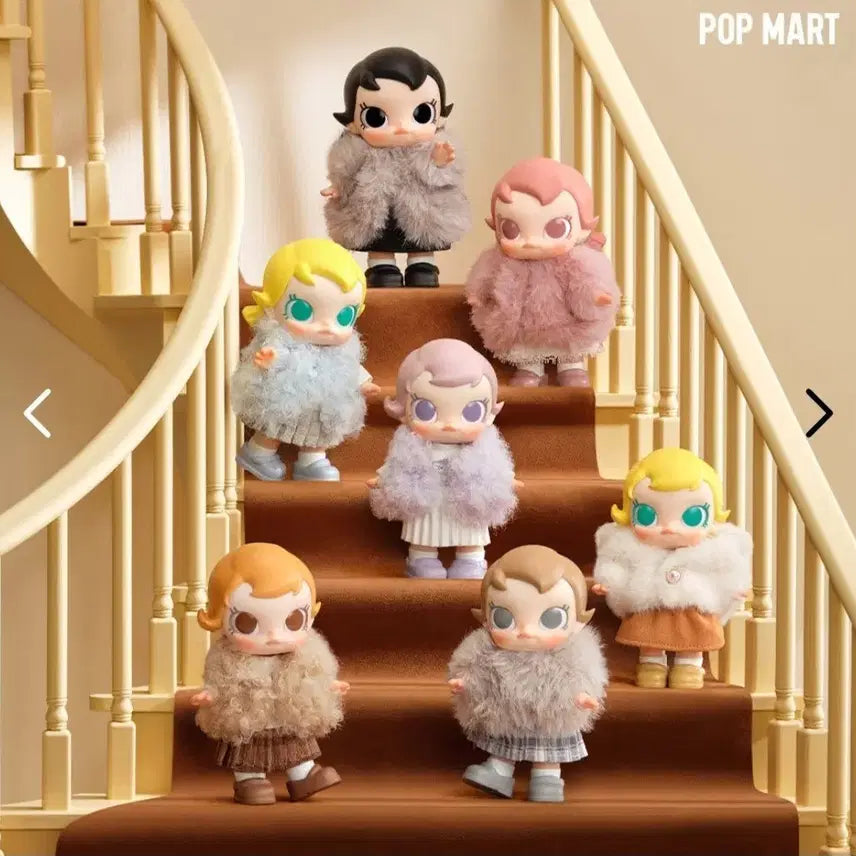 [BUNJANG] Pop Mart Baby Molly Winter Fit Figure with Chanel Outfits Set / 팝마트 베이비몰리 윈터 핏+샤넬의상2세트