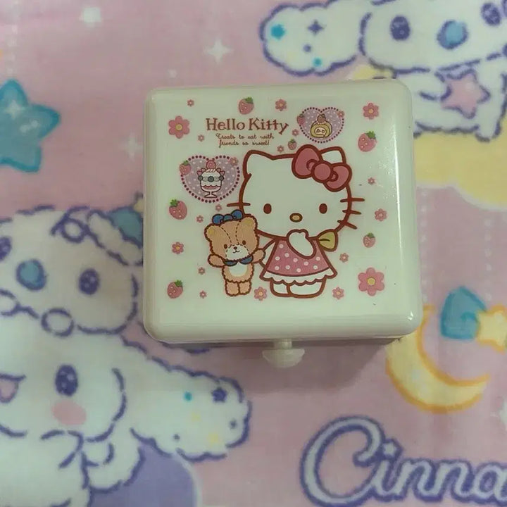 [BUNJANG] Hello Kitty Mini Chest / 헬로키티 미니 체스트