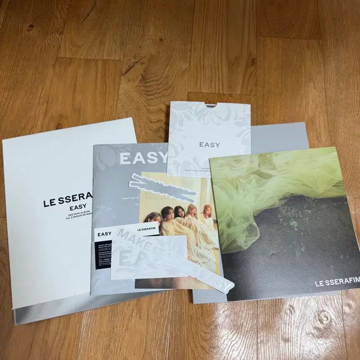 [BUNJANG] LE SSERAFIM EASY Vol. 3 Album (Photocard Excluded) / 르세라핌 LE SSERAFIM EASY 미니 3집 Vol.3 앨범 판매 (포카 없음)