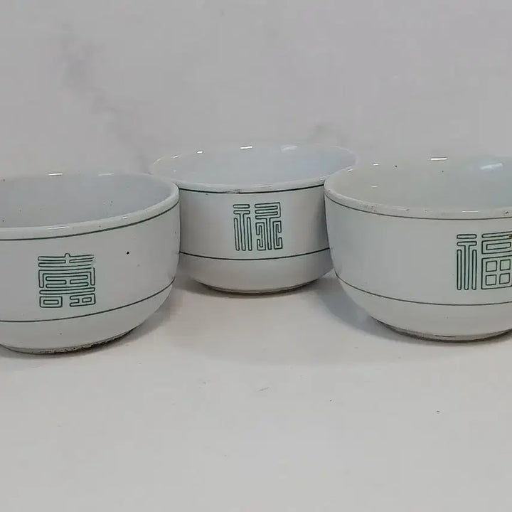 [BUNJANG] Vintage White Porcelain Rice Bowls and Small Dishes Set (6 Pieces) / 15.근대사 수집품 민속품 빈티지 백자  밥그릇 종지 6개 세트