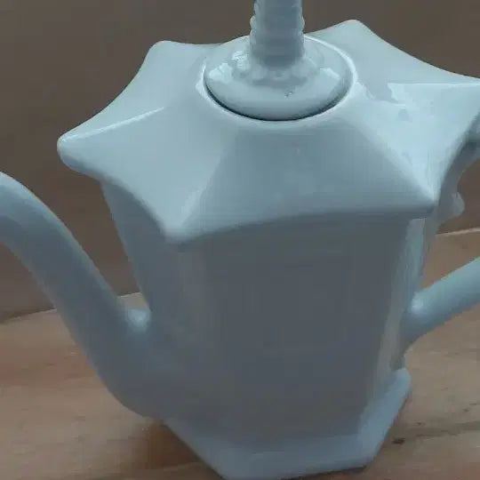 [BUNJANG] Gyeongju Beopju Sake Bottle / 경주법주주병