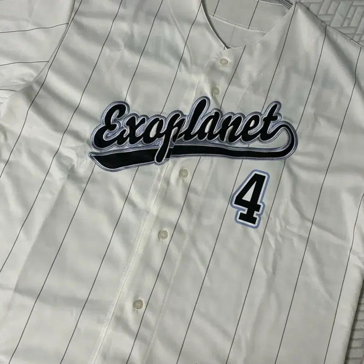 [BUNJANG] Baekhyun Cream Soda Uniform Free Size / 백현 크림소다 유니폼