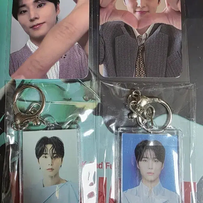 [BUNJANG] YOUNG K Seven Eleven Photocard &amp; Keychain Bundle / 영케이 세븐일레븐 포카양도