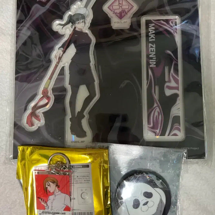 [BUNJANG] Jujutsu Kaisen Maki Acrylic Stand, Panda Badge &amp; Nobara Keychain Bundle Set / 주술회전 아크릴 스탠드 키링 뱃지 일괄