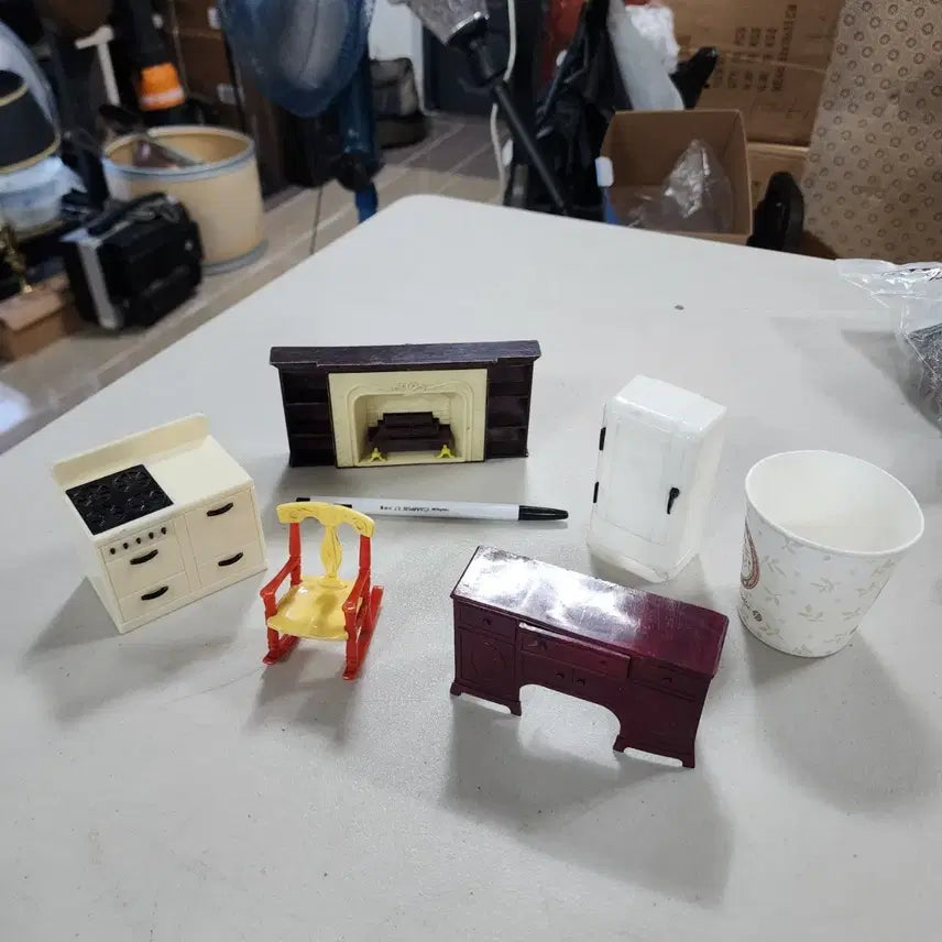 [BUNJANG] Vintage Bakelite Miniature Collection (Set of 5) / USA 옛날 미니어처 베이크라이트(딱딱한 프라스틱 계통). 5가지에40000원