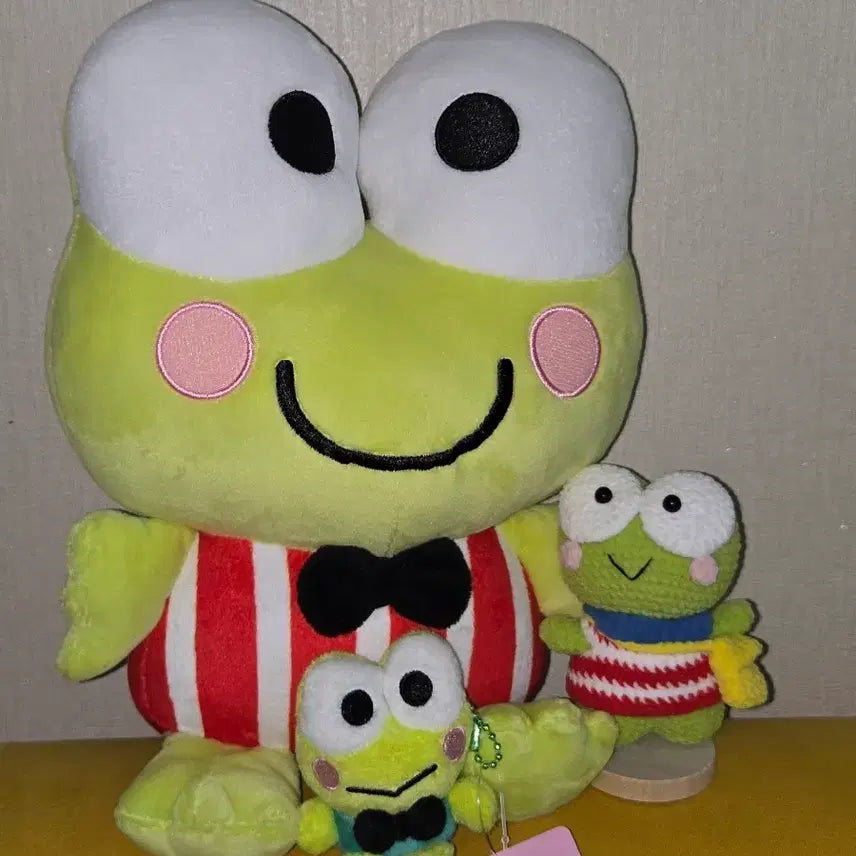 [BUNJANG] Sanrio Keroppi Doll Keyring Set / 산리오 케로케로피 인형 키링 세트