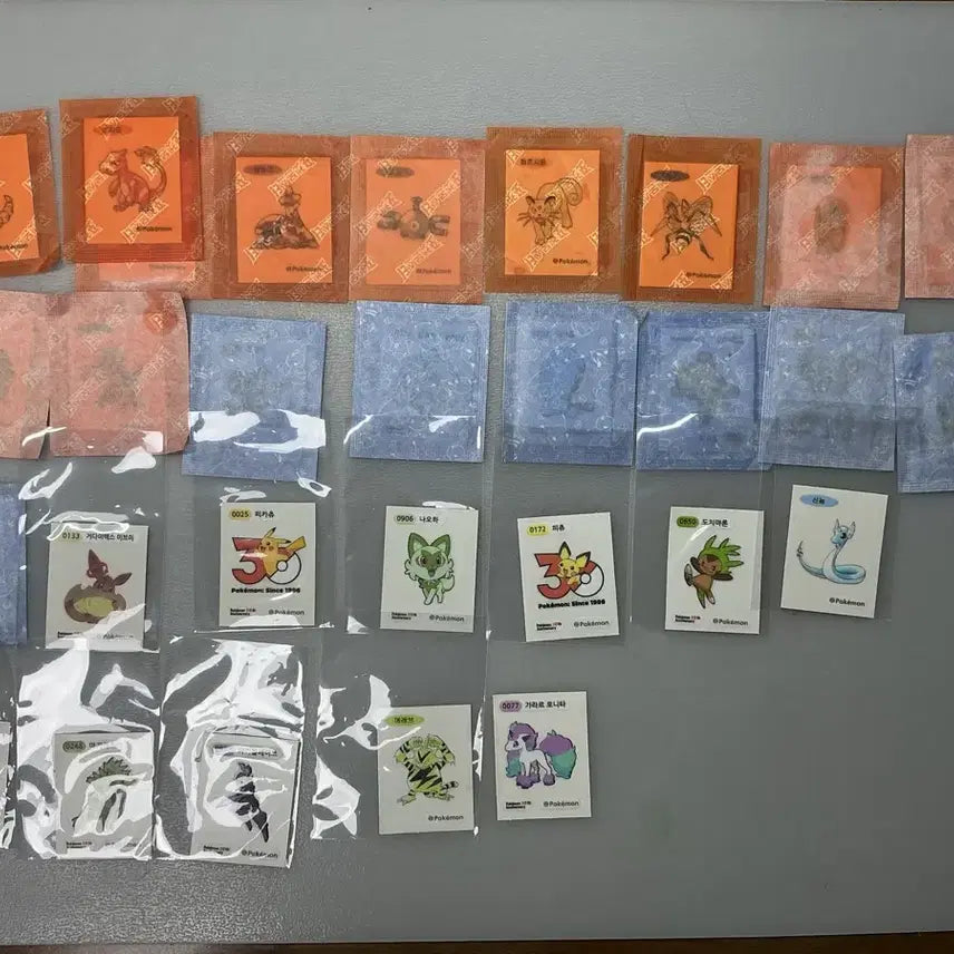 [BUNJANG] Pokemon 30th Anniversary Stickers (28 pcs) / 포켓몬스터 30주년 띠부씰28개