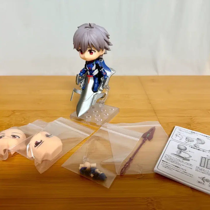 [BUNJANG] Nendoroid Evangelion Shinji/Kaworu Plugsuit Figures (Opened Display) / 넨도로이드 에반게리온 신지/카오루 플러그 슈트 개봉전시품/박스없음