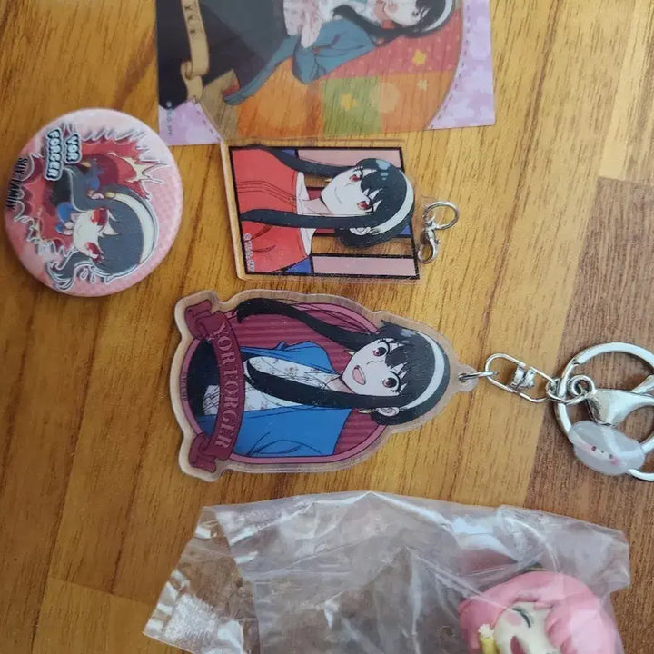 [BUNJANG] SPY x FAMILY Manga Volume 1-3 &amp; Yor Forger Merchandise Bundle / 스파이 패밀리 만화책, 요르 굿즈 일괄