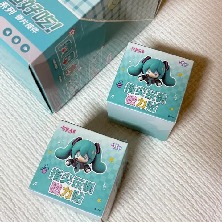 [BUNJANG] Hatsune Miku Figure &amp; Air Freshener Set (4 pcs) / 하츠네 미쿠 피규어 &amp; 방향제 4개