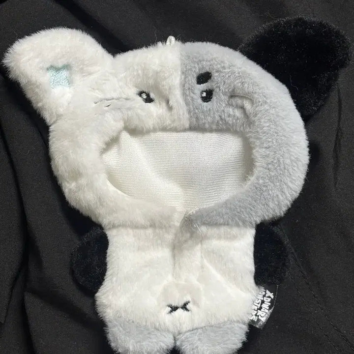 [BUNJANG] Xdinary Heroes Baby Nyan-doo Costume / 엑디즈 베이비냥듀 코스튬