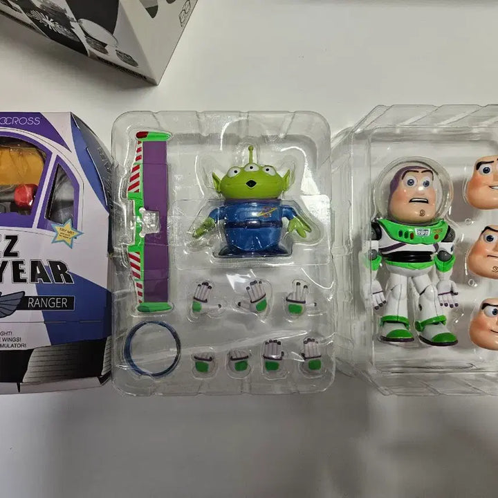 [BUNJANG] Herocross Toy Story Buzz Lightyear Figure / 히어로크로스 토이스토리 버즈라이트이어 
