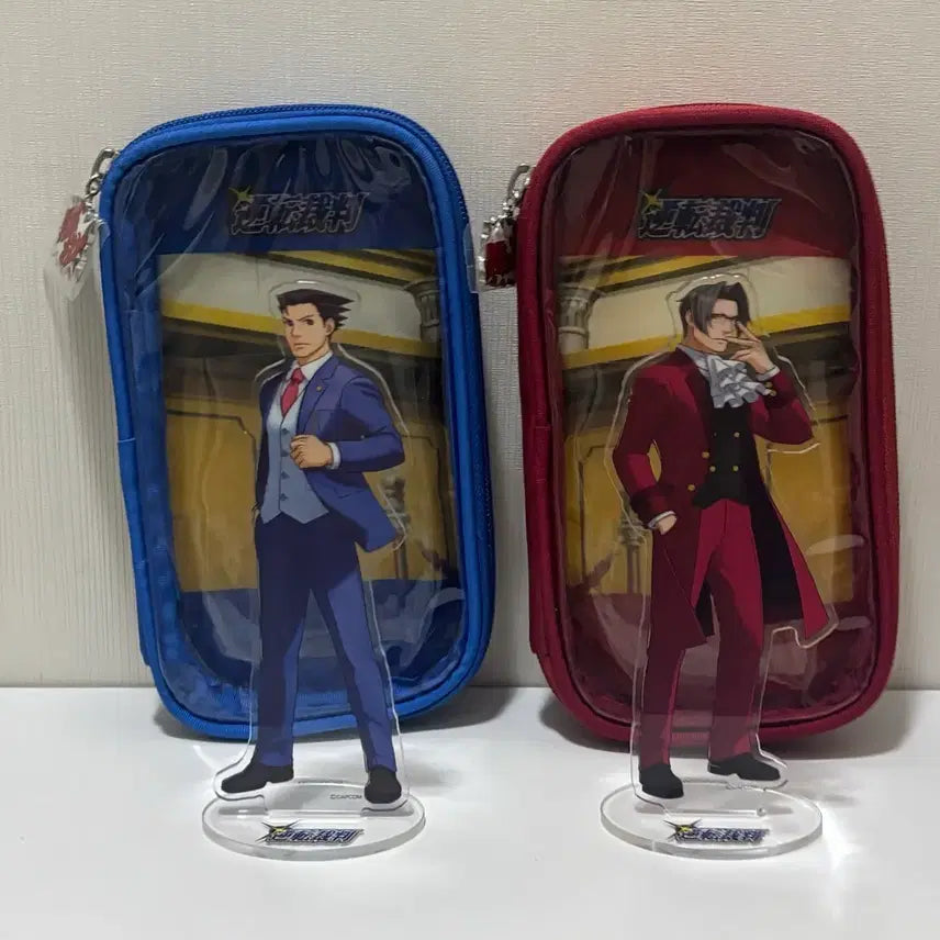 [BUNJANG] Ace Attorney Naruhodo Mitsurugi Acrylic Stand + Pouch Set (Bundle) / 역전재판 나루호도 미츠루기 아크릴 스탠드 + 파우치 세트 (일괄)