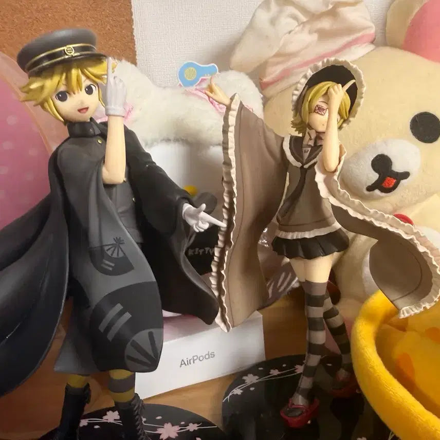 [BUNJANG] Kagamine Rin Len Senbonzakura Figure (Box Not Included) / 급처 천본앵 카가미네 린렌 피규어(상자x)