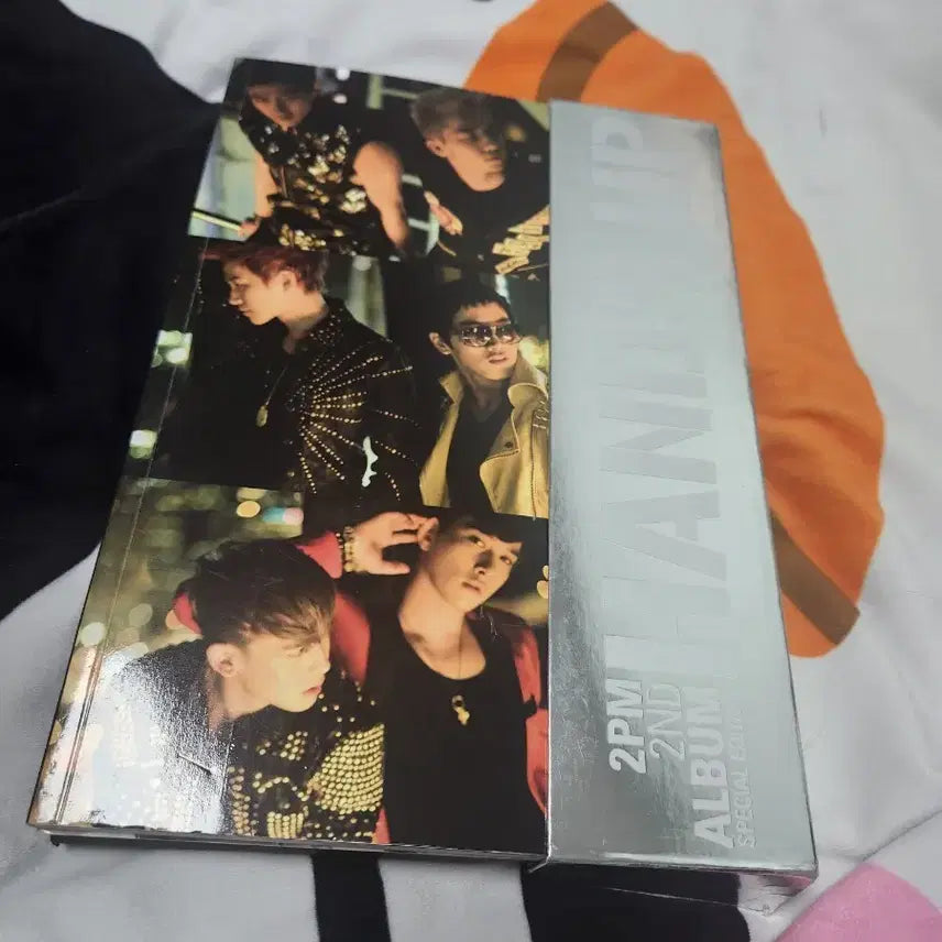 [BUNJANG] 2PM Hands Up Special Edition 2nd Album / 2PM 2집 앨범 HANDS UP 스페셜 에디션