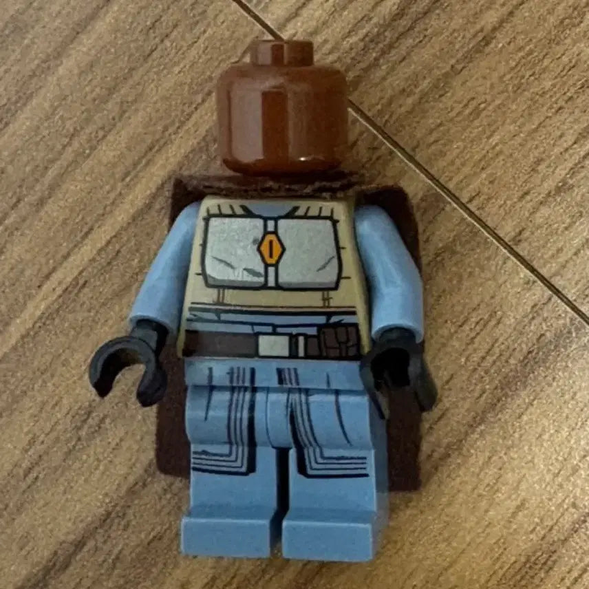 [BUNJANG] LEGO Star Wars Mandalorian Minifigure (Gray Variant) / 75267 레고 스타워즈 만달로리안 미피 그레이