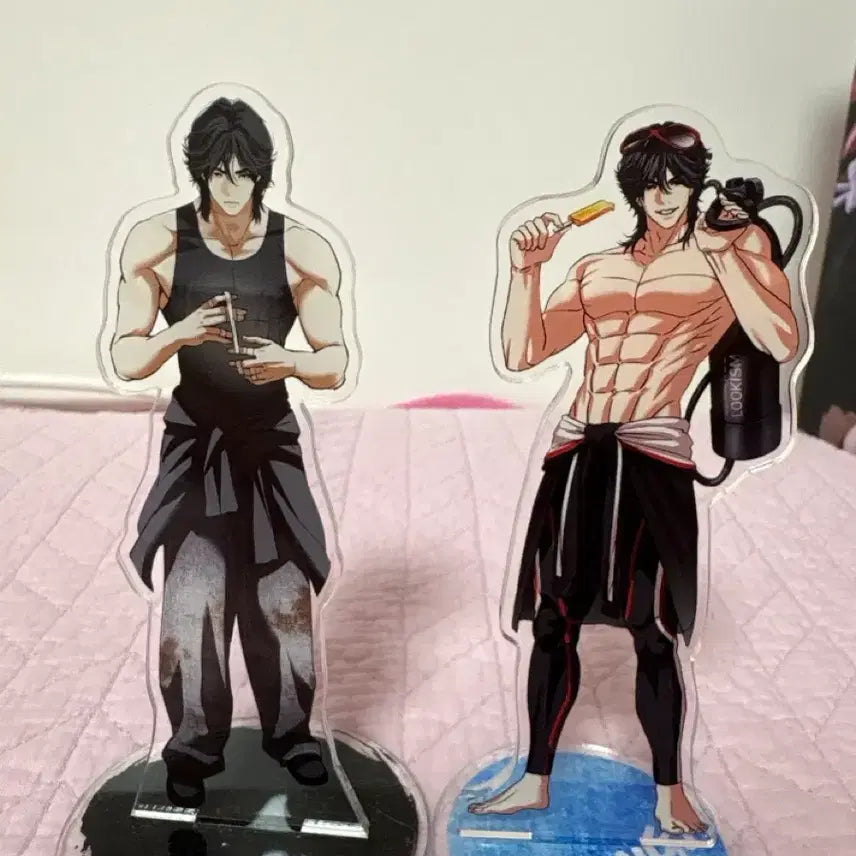 [BUNJANG] Yuseongji Acrylic Stand / 육성지 아크릴 스탠드