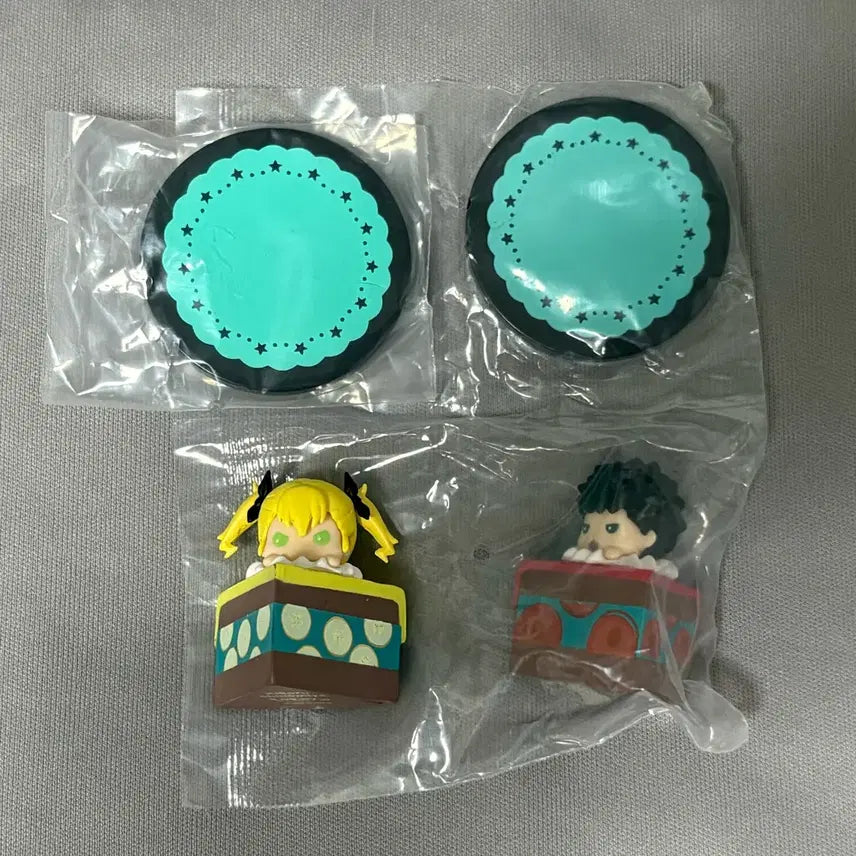 [BUNJANG] Kaiju No. 8 Kikorru &amp; Kafka Cake Gacha / 괴수8호 키코루+카프카 케이크 가챠
