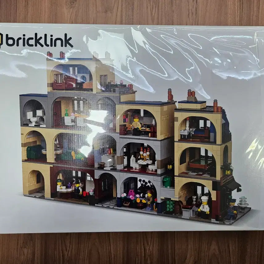 [BUNJANG] LEGO BrickLink AFOL Designer Program 910032 Parisian Street Cafe (Sealed) / 레고 브릭링크 펀딩 910032 파리지엥 스트리트 팝니다.(미개봉)