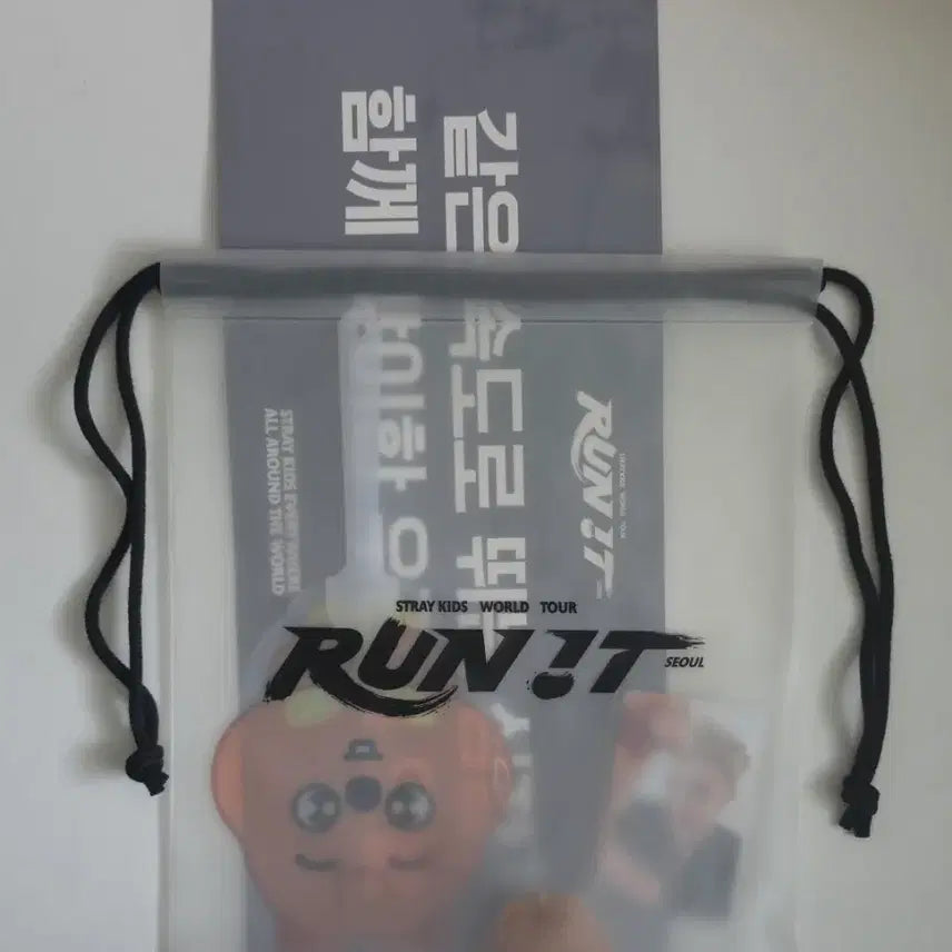 [BUNJANG] Stray Kids Run It Seoul Concert Day 4 Bundle Set + Han Quokka Photocard Set / 스트레이키즈 런잇 서울 콘서트 8/1 입장포카 일괄 + 한쿼카 세트