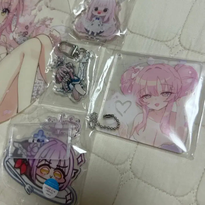 [BUNJANG] Blue Archive Mika Acrylic Stand Keyring Bundle Set / 블루 아카이브 미카 아크릴 스탠드 키링 굿즈 일괄