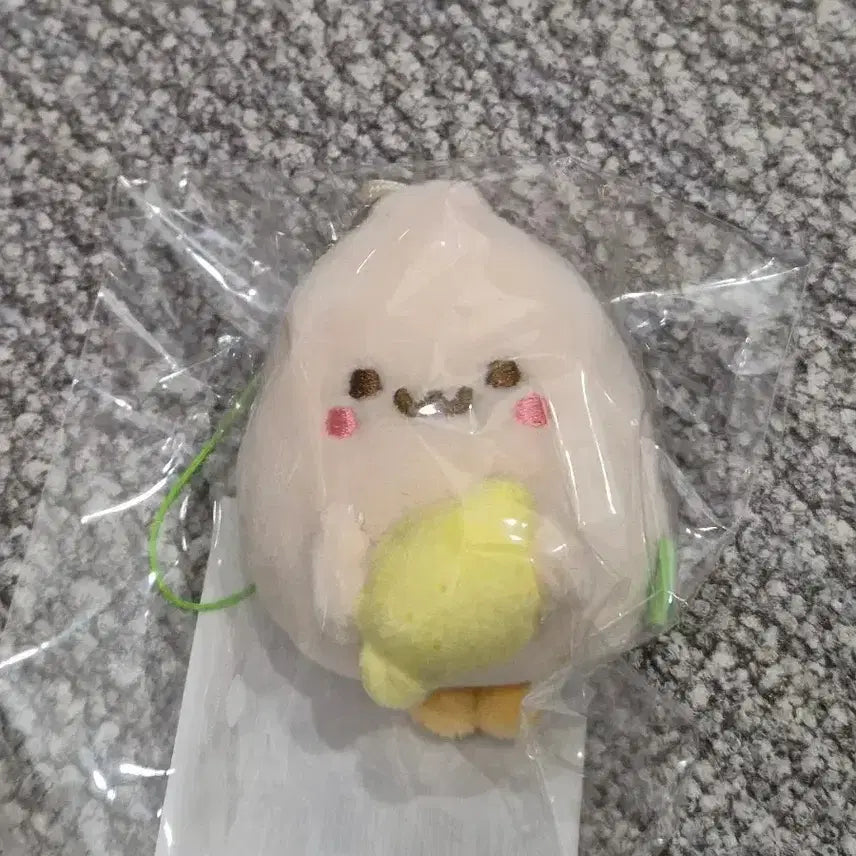 [BUNJANG] Hats to Hearts Ian Jeonttangkong Lemon Mini Doll Keychain (Sealed) / [미개봉] 하뀨하 정땅콩 레몬 키링 이안 인형 하츠투하츠