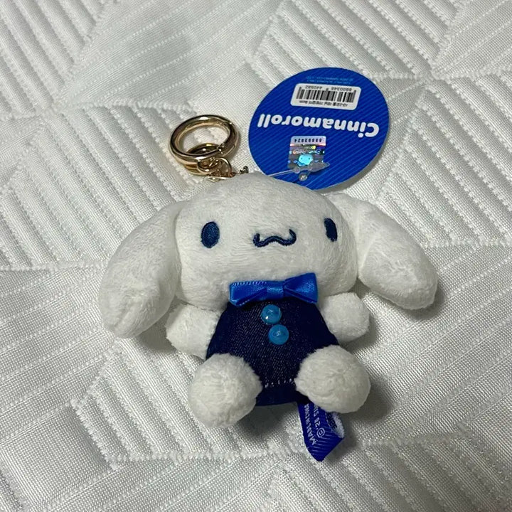 [BUNJANG] Cinnamoroll Denim Doll Keychain / 시나모롤 데님 인형 키링