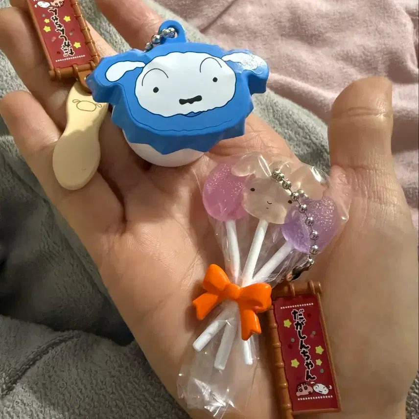 [BUNJANG] Crayon Shin-chan Snowball &amp; Doll Gacha Bundle Set / 짱구는 못말려 흰둥이&amp;인형 가챠 일괄