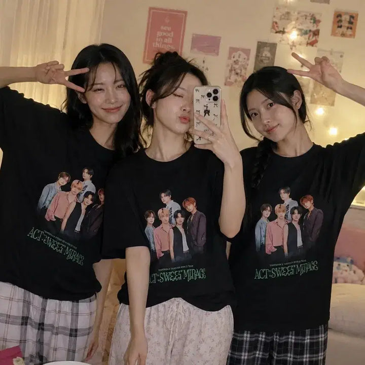[BUNJANG] TXT ACT:SWEET MIRAGE World Tour Commemorative T-Shirt Black / 투모로우바이투게더 ACT:SWEET MIRAGE 월드투어 기념 반팔티