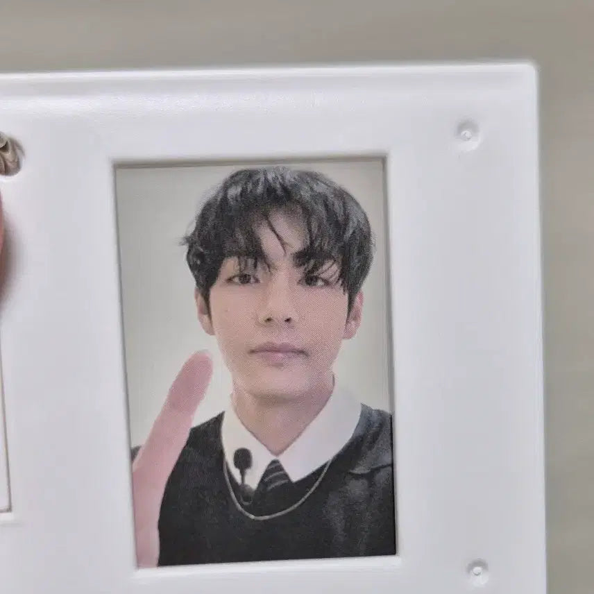 [BUNJANG] BTS V Taehyung Mount Film Keyring Weverse POB / 아리랑 뷔 키링 태형 V bts 위버스 특전 방탄 마운트 필름