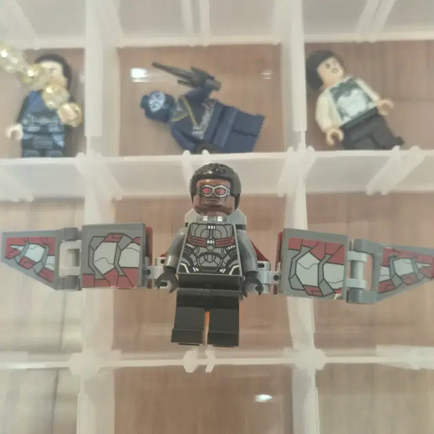 [BUNJANG] Lego Marvel and Alba Minifigures Bundle Set / 레고 마블미니피규어 ,알바미니피규어 (무조건일괄판매합니다)