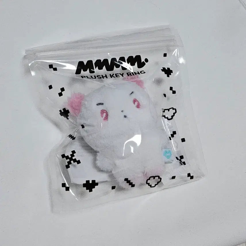 [BUNJANG] PLAVE Mmemimu Plush Keychain / 플레이브 므메미무 인형 키링 미므 양도