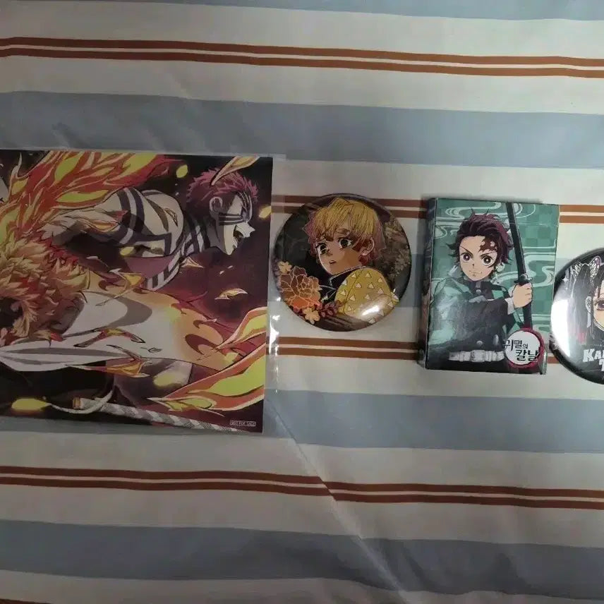 [BUNJANG] Demon Slayer Goods Set Card &amp; Badge / 귀멸의 칼날 굿즈