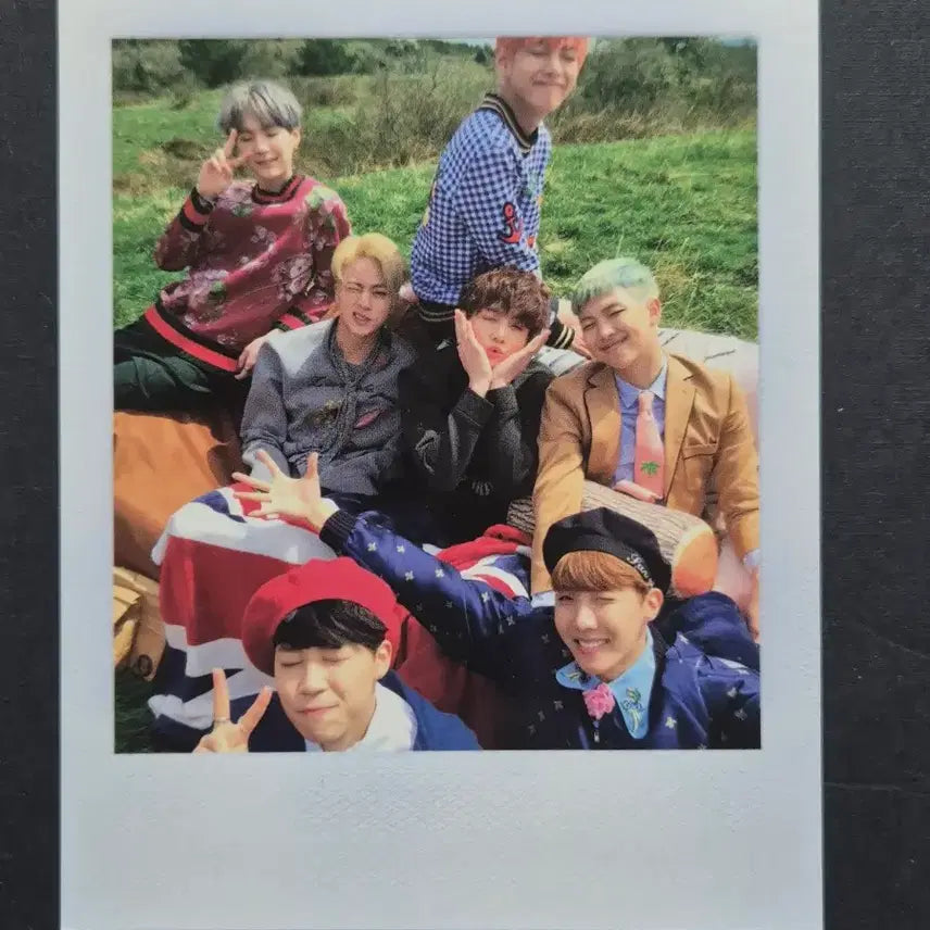 [BUNJANG] BTS Young Forever Group Photocard / 방탄소년단 영포에버 단체포토카드