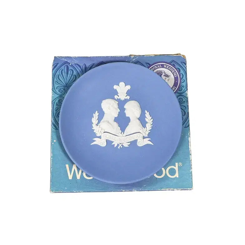 [BUNJANG] Wedgwood Jasperware Pale Blue Royal Wedding 1982 Pin Dish / [영국엔틱] 웨지우드 제스퍼웨어 페일블루 로얄웨딩1982년 핀디쉬(2)