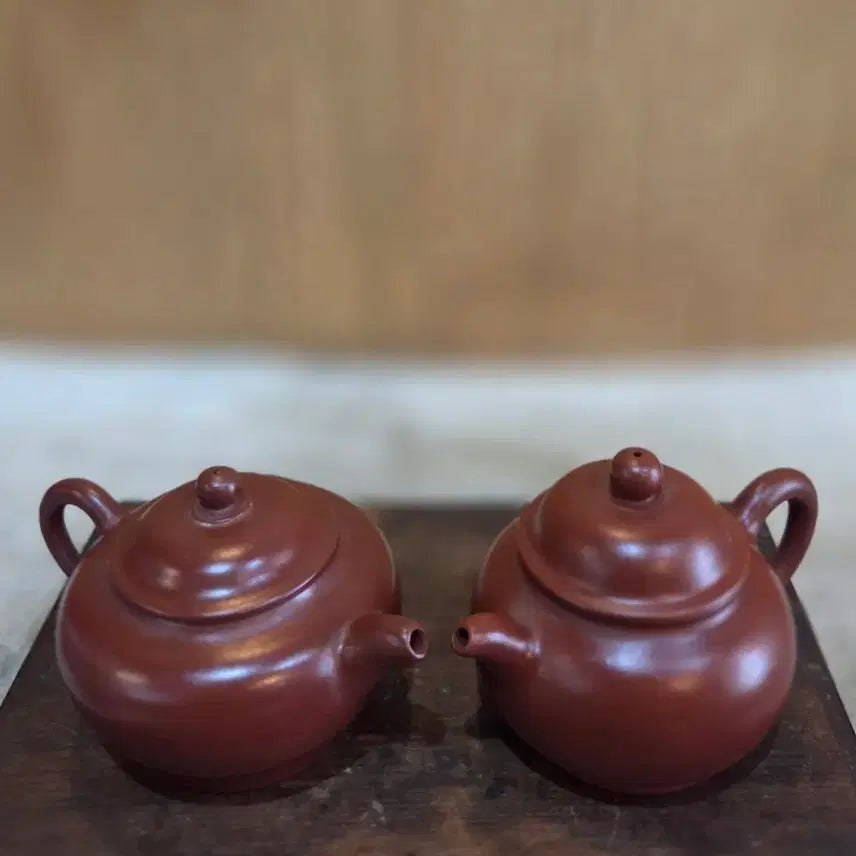 [BUNJANG] Set of 2 Vintage Ceramic Teapots / 너무나도 이쁘고 귀여운 고급 자사주전자 2점