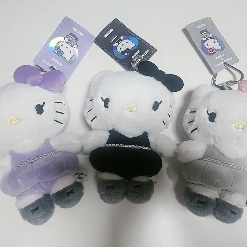 [BUNJANG] Hello Kitty Jisoo Doll 3-Set Bundle / 헬로키티 지수 인형 3종 세트
