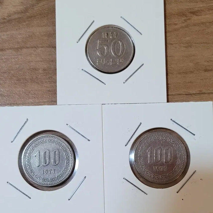 [BUNJANG] 1977 50 Won Coin &amp; 1971 100 Won Coin Set / 동전 사용제 1977년 50원 (1)1971년 100원 (2)동전