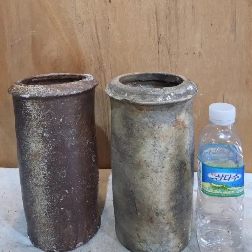 [BUNJANG] Antique Korean Shrimp Fermentation Jars (Set of 2) / 100년세월의 곤쟁이 젓독 2점