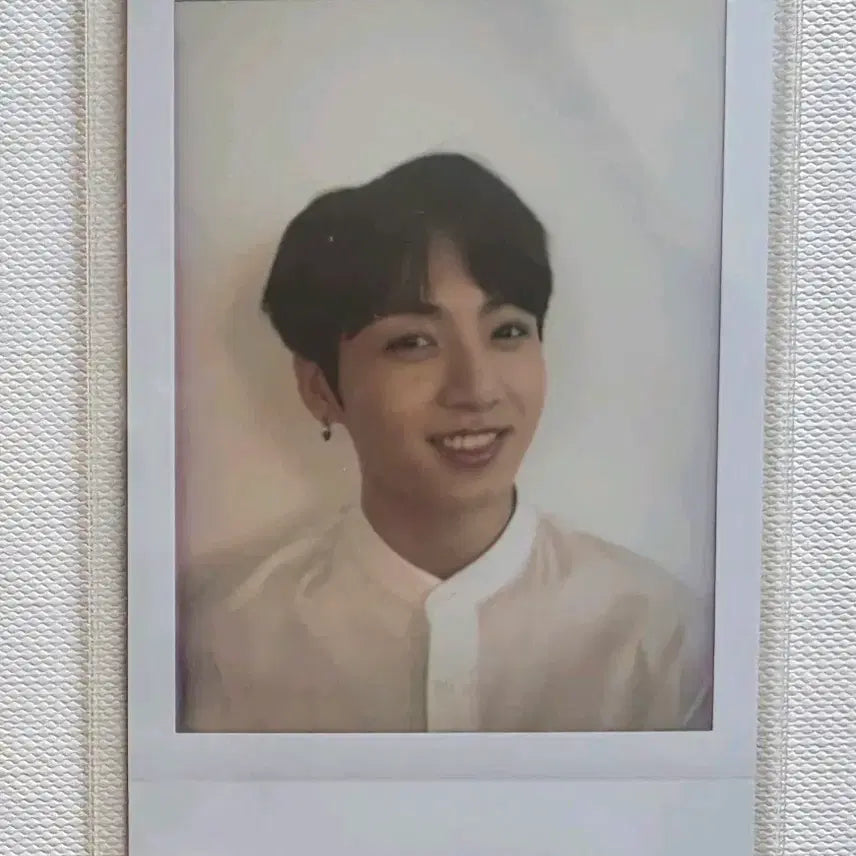 [BUNJANG] BTS Jungkook Japanese Yahoo Wi-Fi Event Random Polaroid / 방탄 일본 야후 와이파이 이벤 당첨 폴라 정국