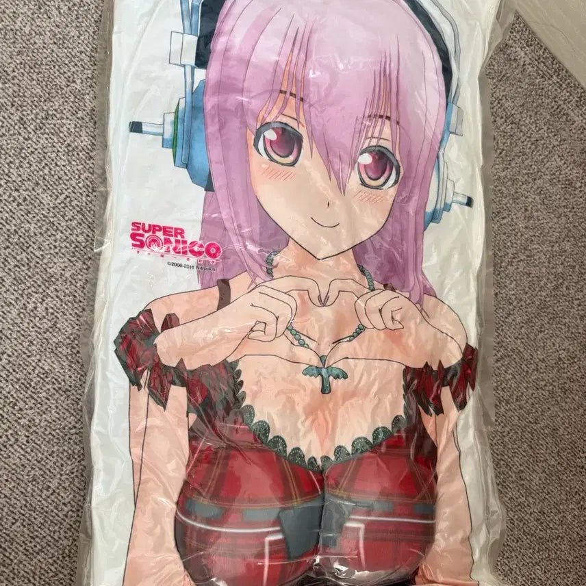 [BUNJANG] Super Sonico CUSHION / 슈퍼소니코 입체 쿠션