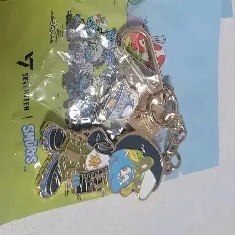 [BUNJANG] SEVENTEEN Smurf Vernon Keyring / 이삭토스트 세븐틴 스머프 버논 키링 1개