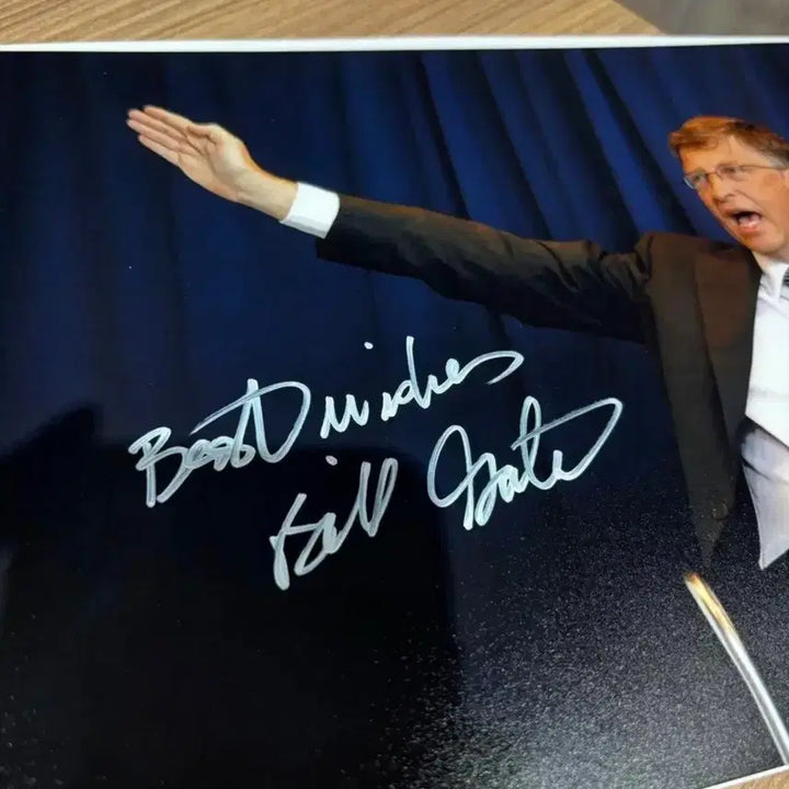[BUNJANG] Bill Gates Autographed Item with Certificate of Authenticity / 빌게이츠(Bill Gates) 친필 싸인 - 인증서 포함