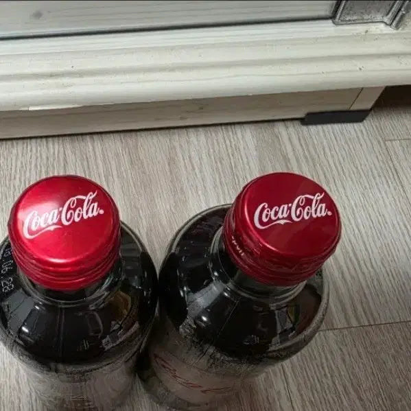 [BUNJANG] Coca-Cola 130th Anniversary Bottle Set (2 Types) / 코카콜라 130주년 기념 병 2종