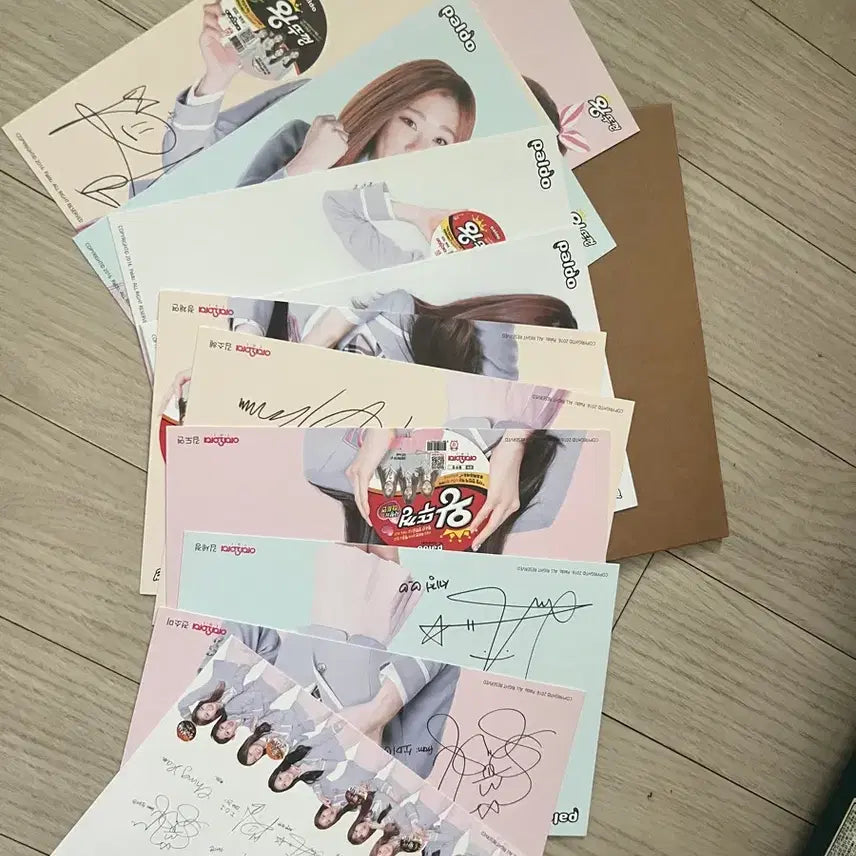[BUNJANG] I.O.I Wang Ddakku Postcard Full Set / 아이오아이 왕뚜껑 엽서 풀세트