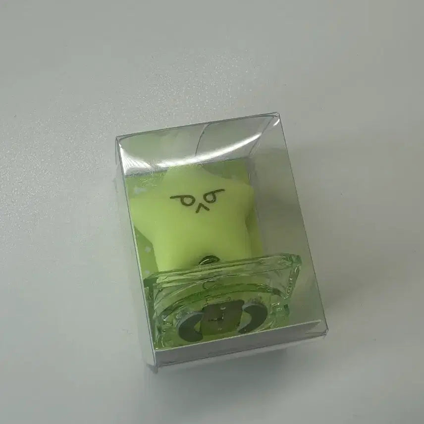 [BUNJANG] NCT Doyoung Lightstick Charm Set / Nct 도영 응원봉 캡참 양도