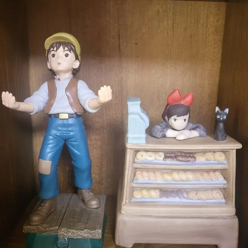 [BUNJANG] Studio Ghibli Castle in the Sky Pazu Figure (Accessory Stand) / 천공의성 라퓨타 파즈 피규어 (소품거치대)