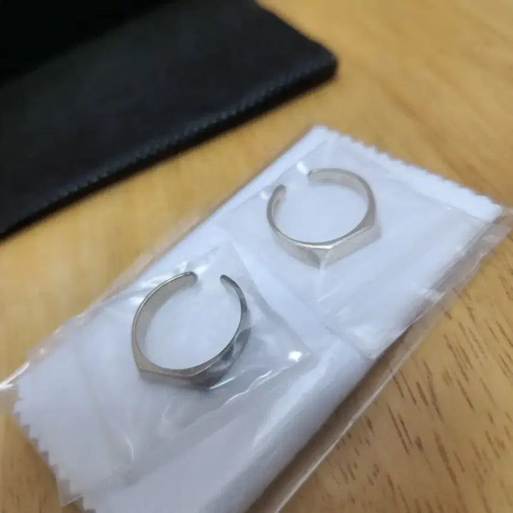 [BUNJANG] BTS Logo Silver Ring / BTS 공식 925 silver ring 로고 은반지