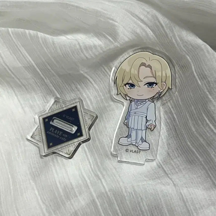 [BUNJANG] PLAVE Noah Animate Cafe SD Acrylic Standee / 플레이브 노아 애니메이트 카페 SD 아크릴 스탠드
